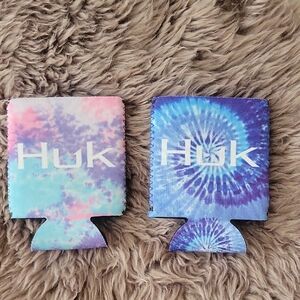 Huk Vibrant Tie-Dye Can Holders